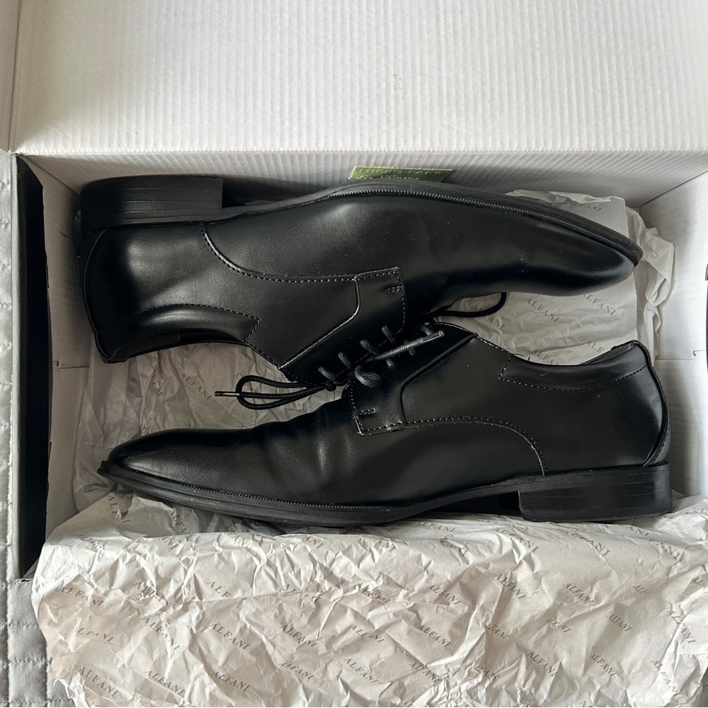 Alfani Men's “Andrew” Black Leather Dress Shoes